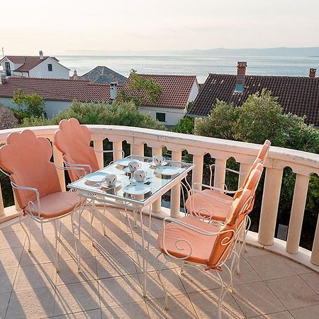 House Koloc Apartment Бол Екстериор снимка