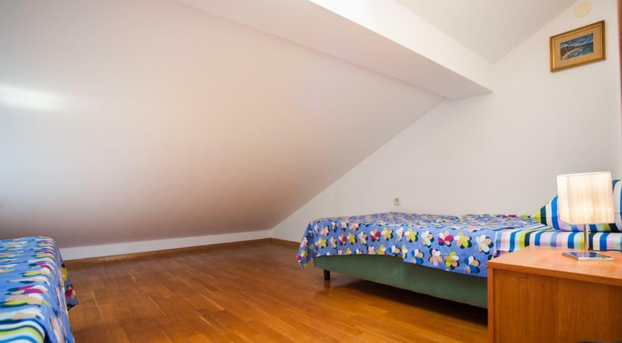 House Koloc Apartment Бол Екстериор снимка