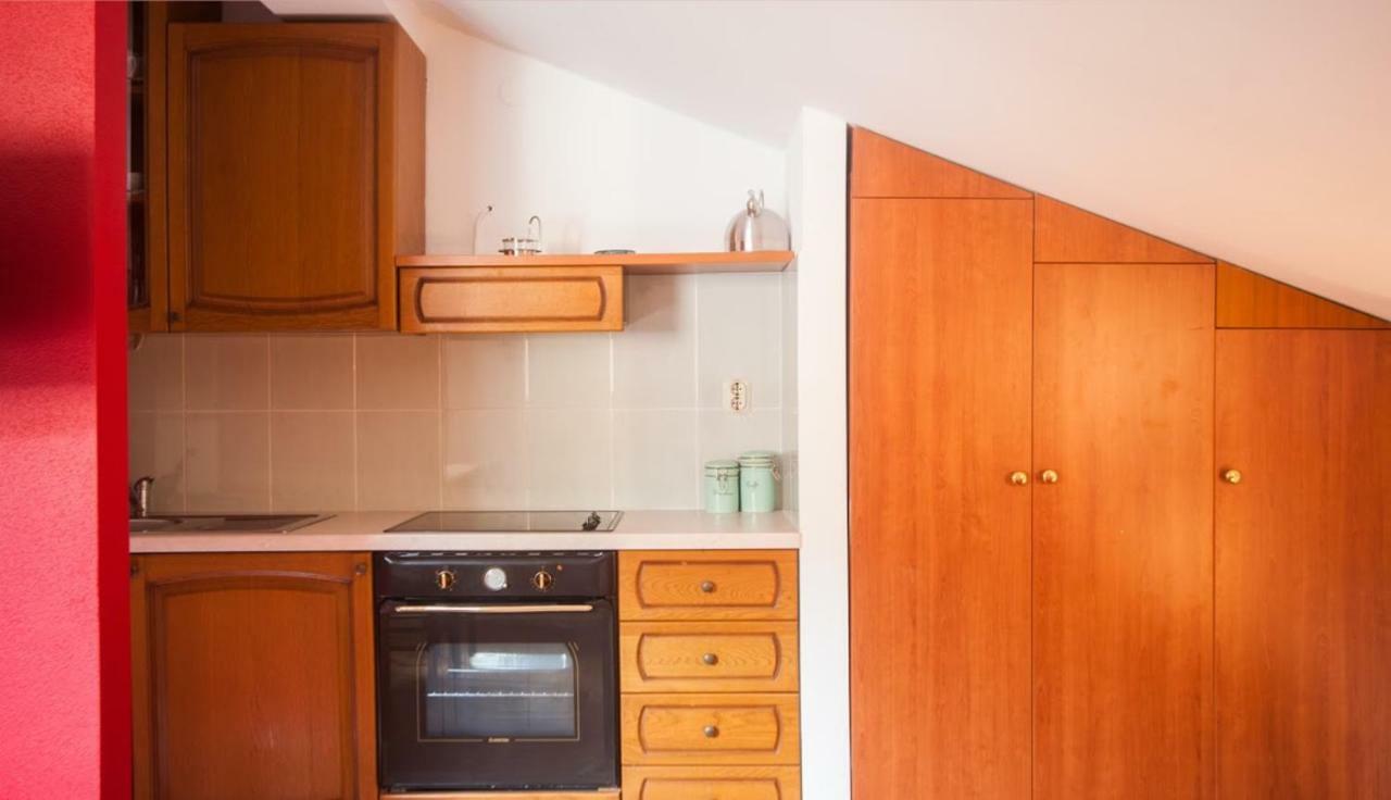 House Koloc Apartment Бол Екстериор снимка